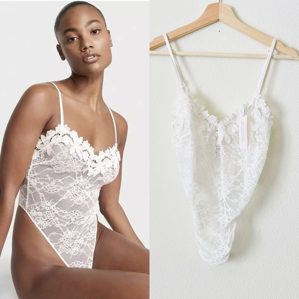 Victoria’s Secret MEDIUM floral embroidered lace bodysuit